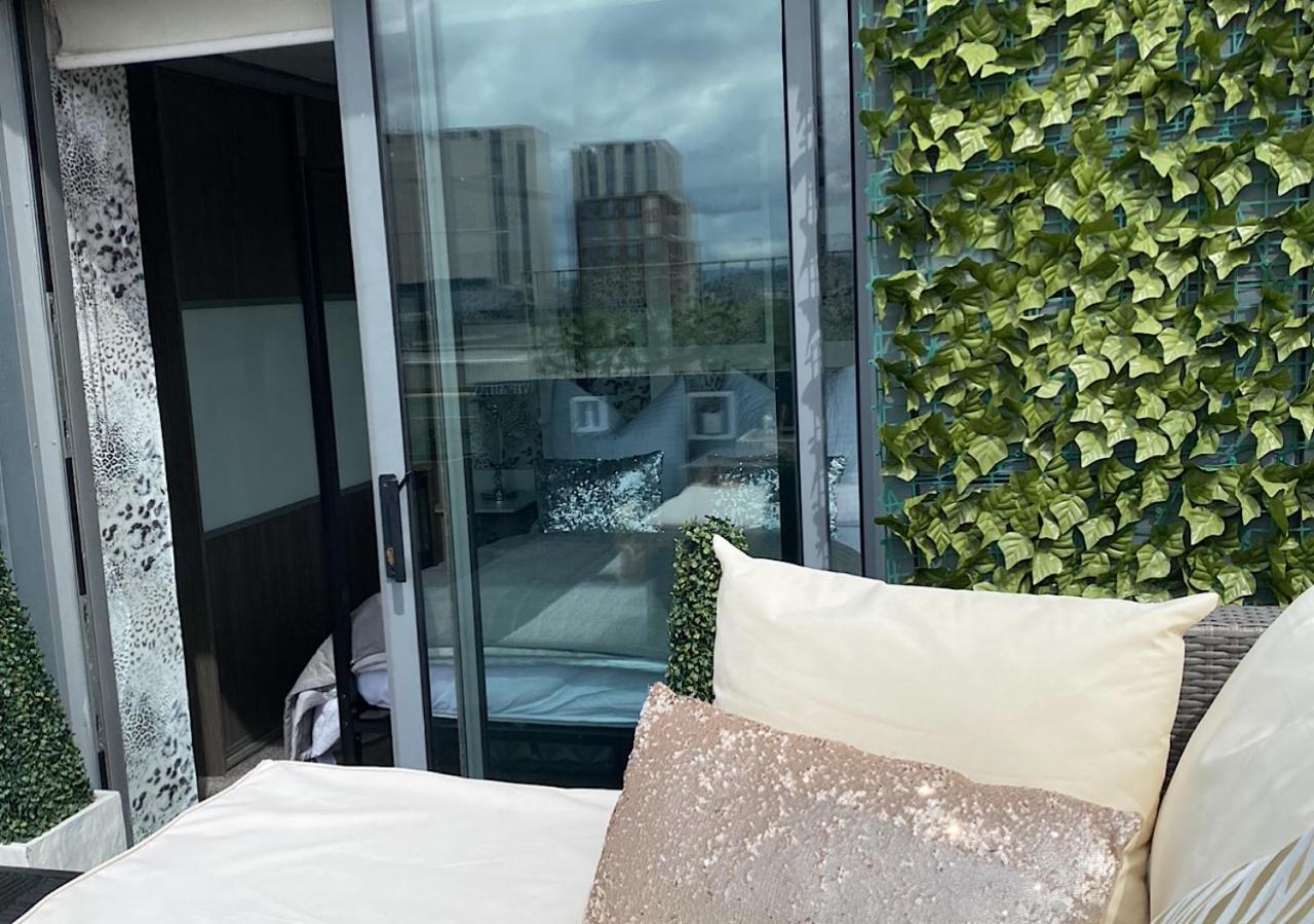 Glasgow Two Bedroom Penthouse Exterior photo